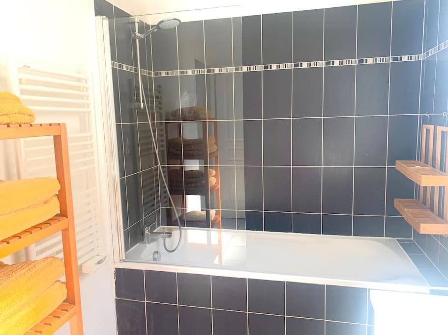 Marseille 60 M2 Terrasse Et Parking Apartment Ngoại thất bức ảnh